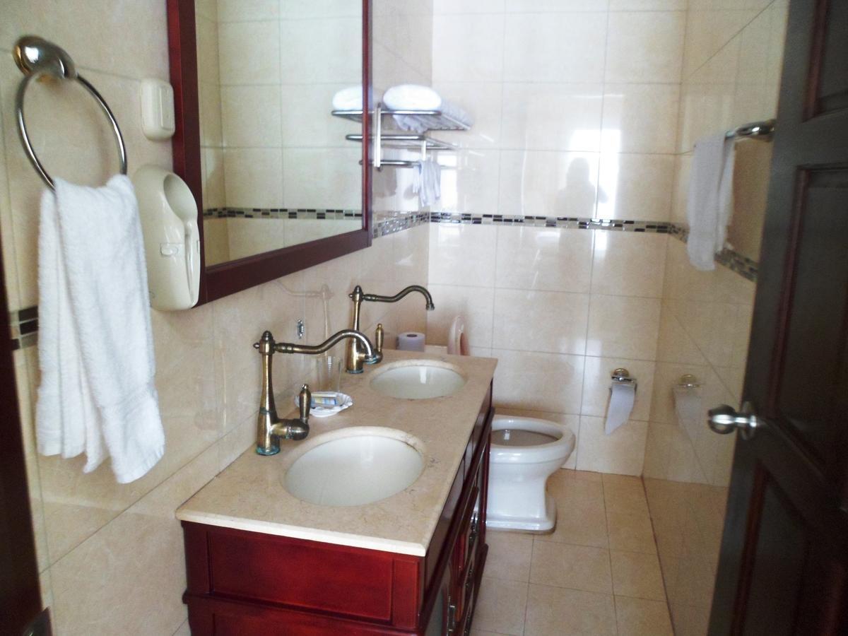 Aruba Breeze Condo Oranjestad Esterno foto